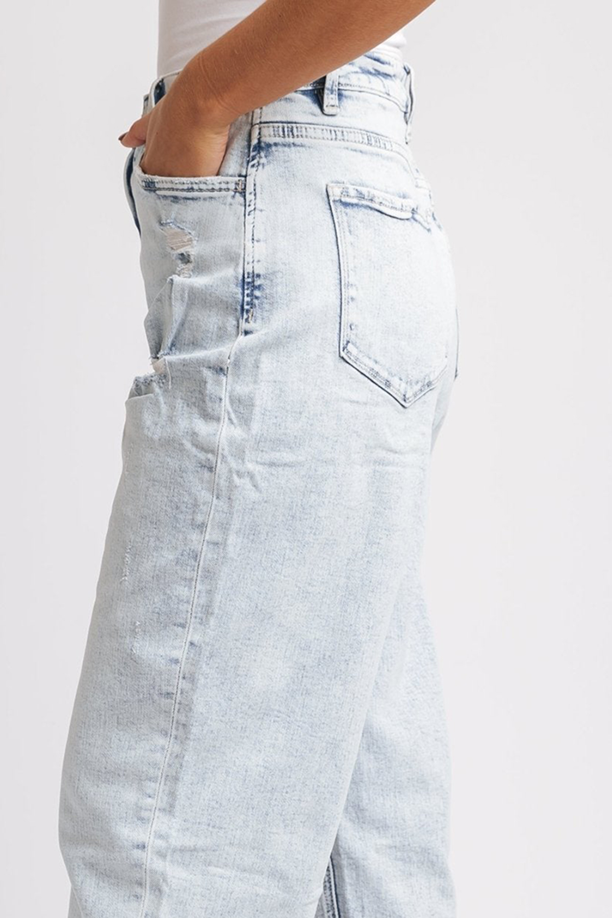 Light Wash Distressed Barrel Leg Jeans