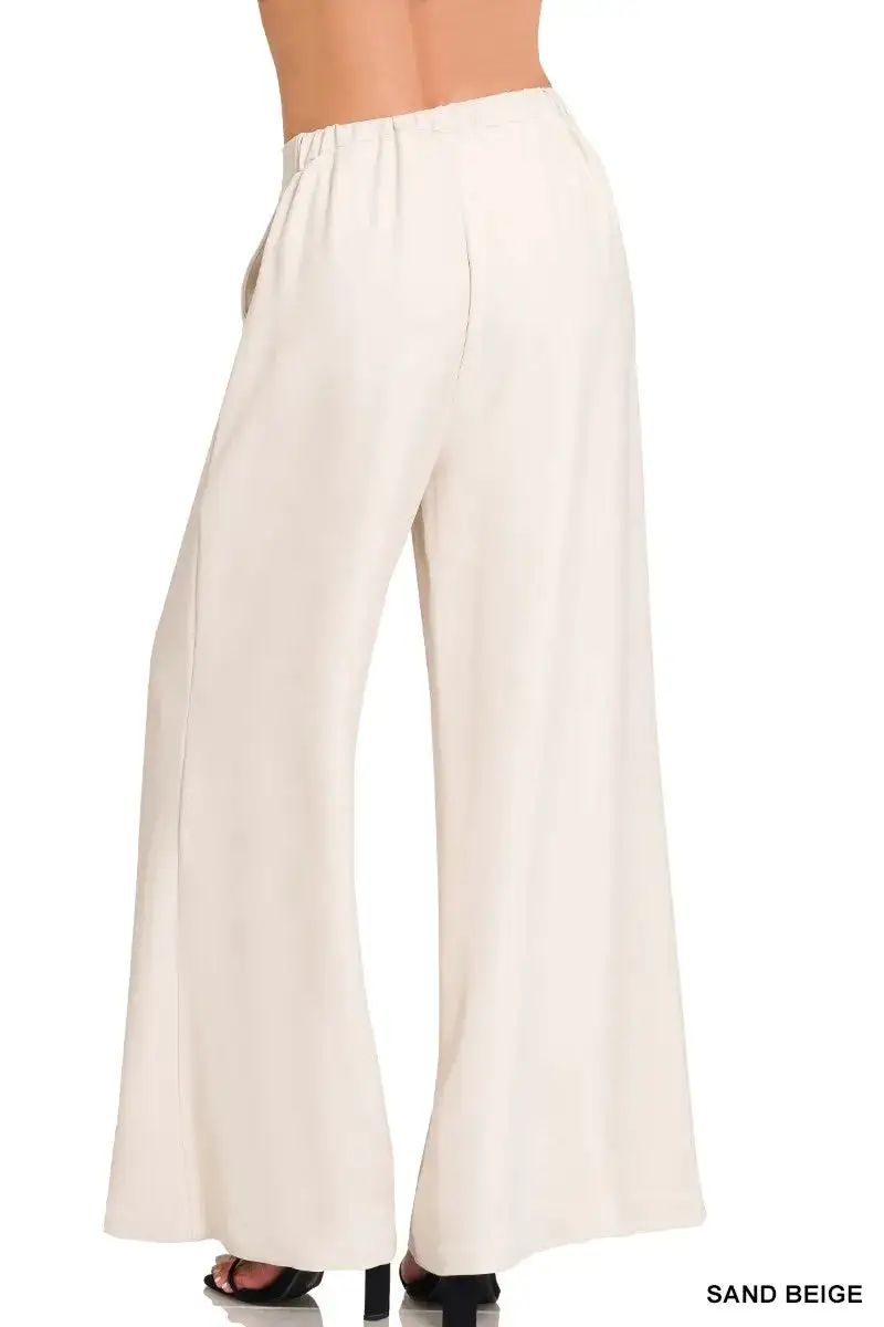 Relaxed Fit Elastic Waisted Wide Leg Pants