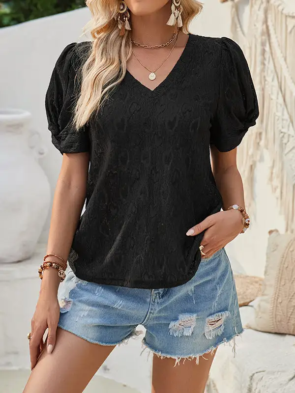 Relaxed Short Sleeve Heart Print Knot Pleat Detail Panel Detail V-Neck T-Shirt