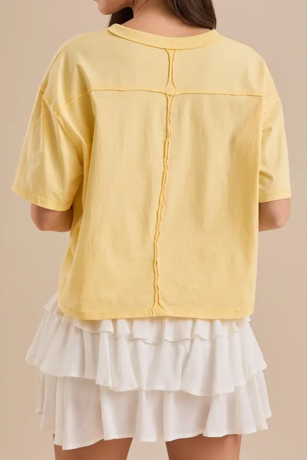 Daily V-neck Tee