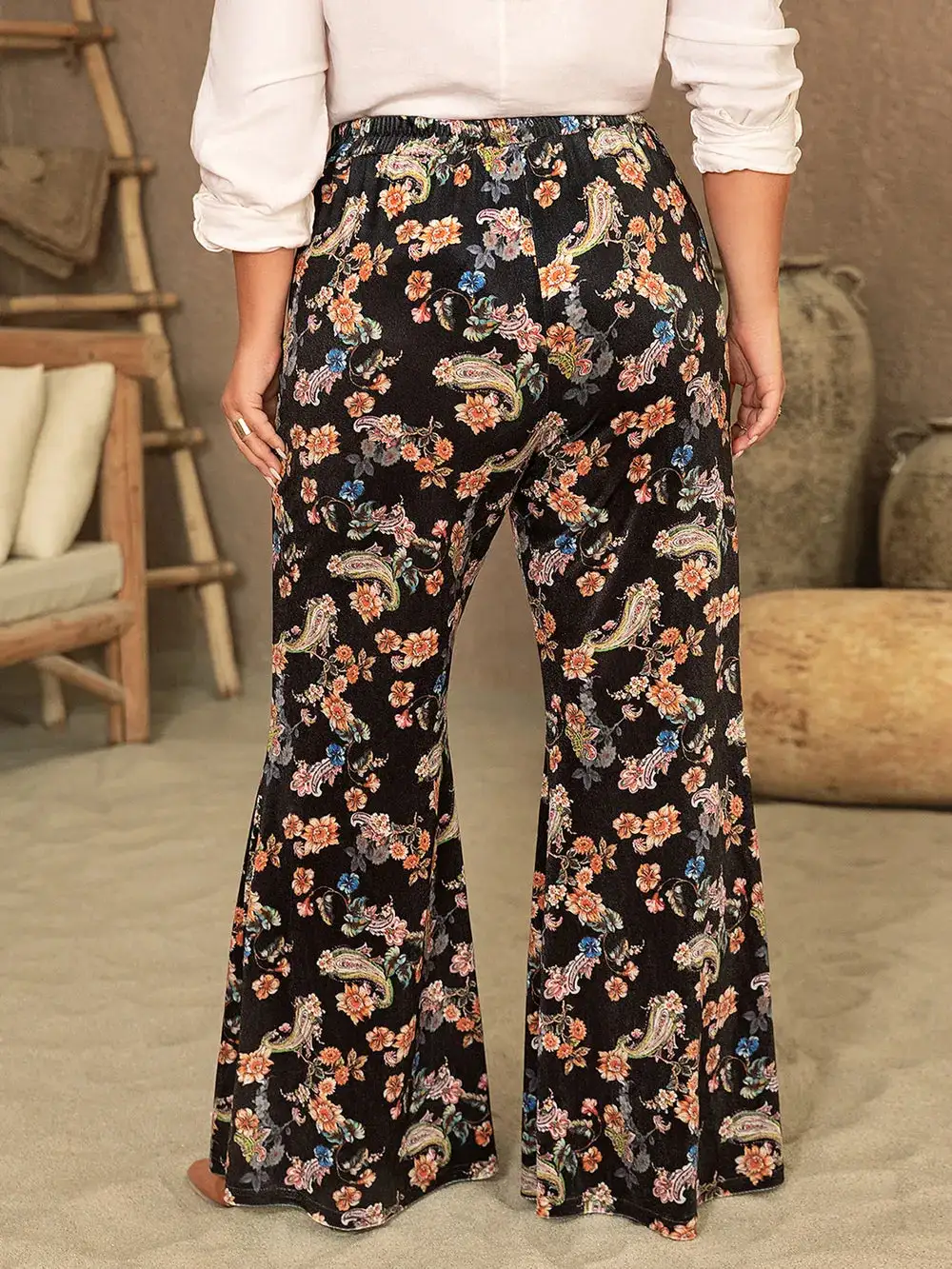 Relaxed Wide Leg Printed Pants