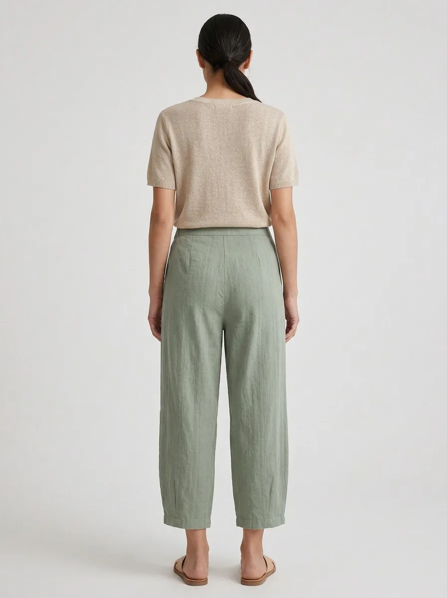 Comfort Textured Detail Casual Look Women's Cropped Pants
