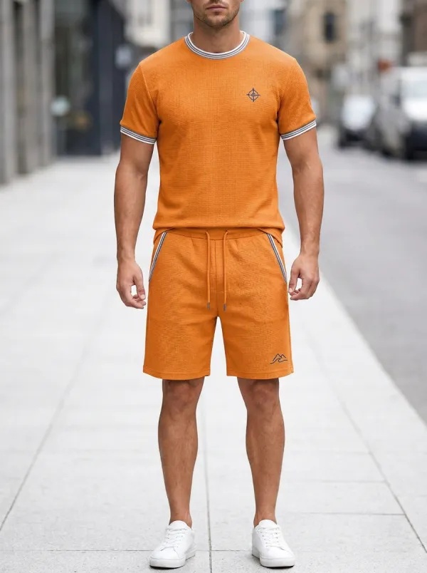 Everyday Waffle Texture Mountain Graphic Set Men's T-Shirt And Shorts Set