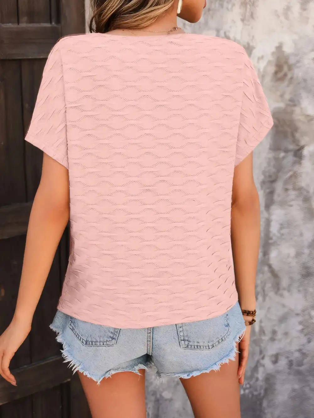 Tasteful Round-Neck Short-Sleeve T-Shirt