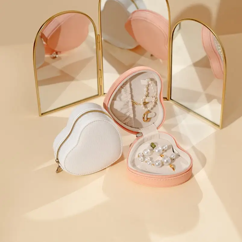 Compact Streamlined Portable Jewelry Storage Box