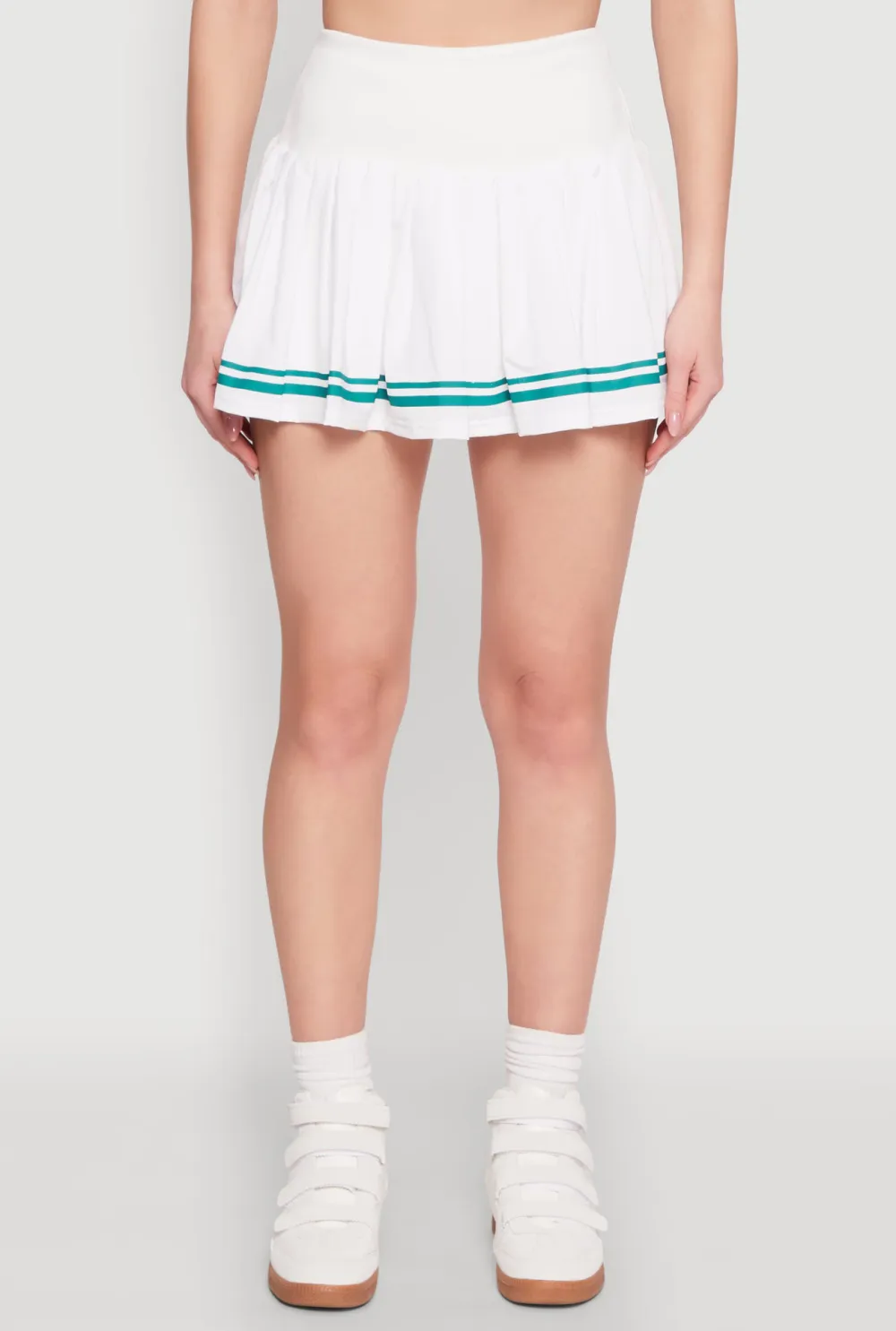 Pleated Short Skirt