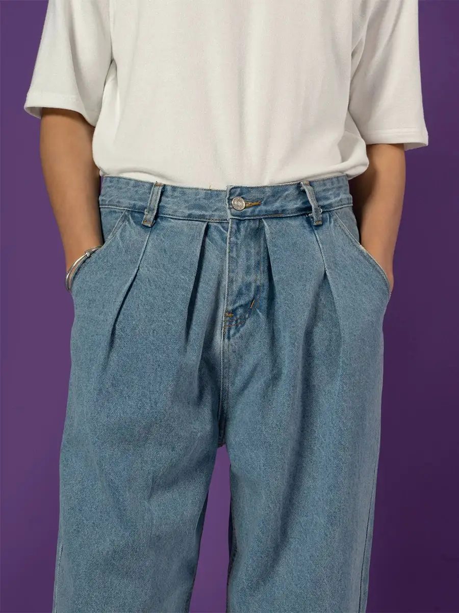 Cloudwash Pleated Barrel-Leg Jeans