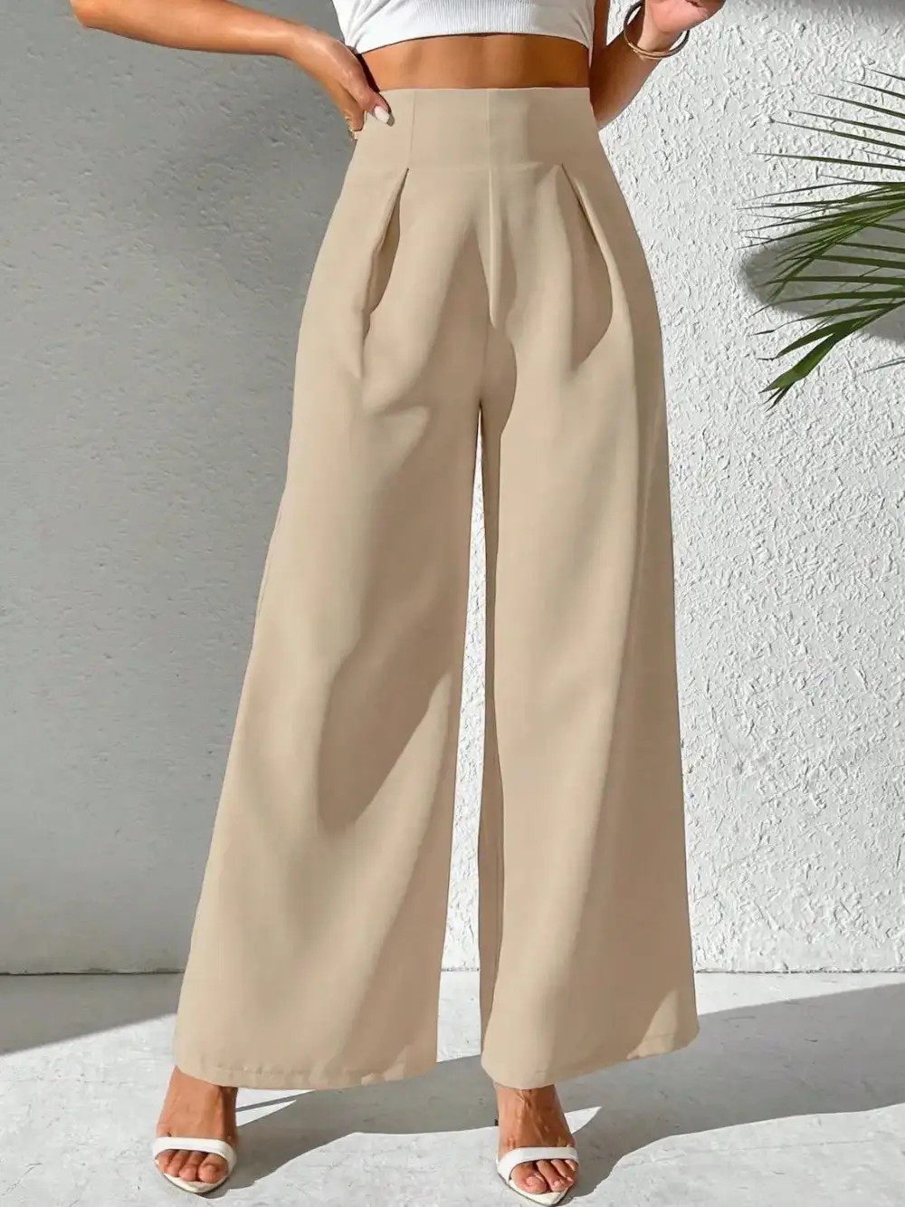 Wide Leg High Waist Detail Pants