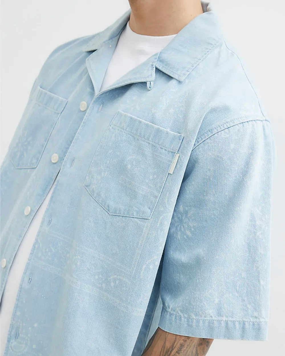 Men's Stylish Blue Regular Fit Double Pocket Denim Shirt