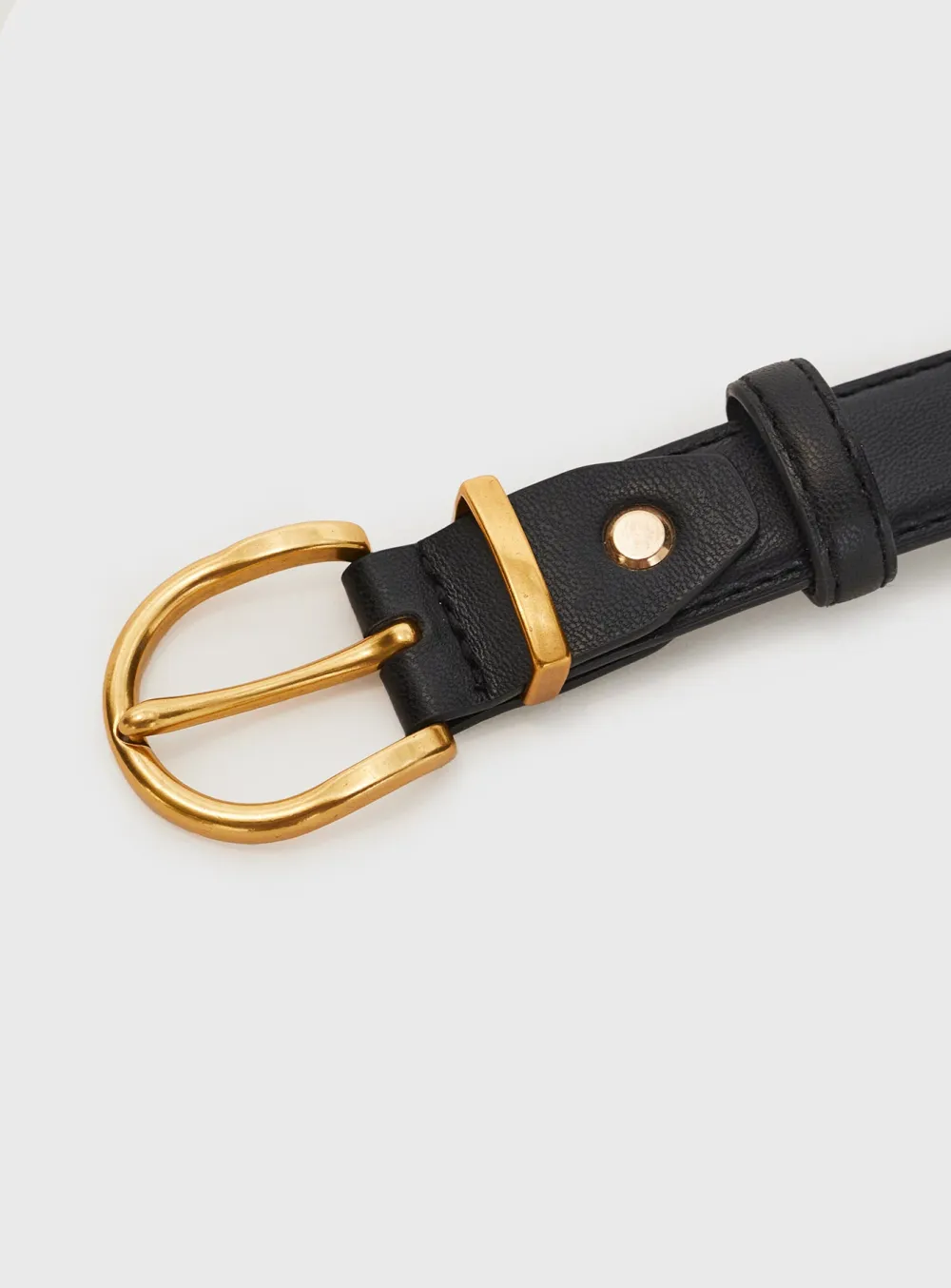 Sleek Leather Waist Belt