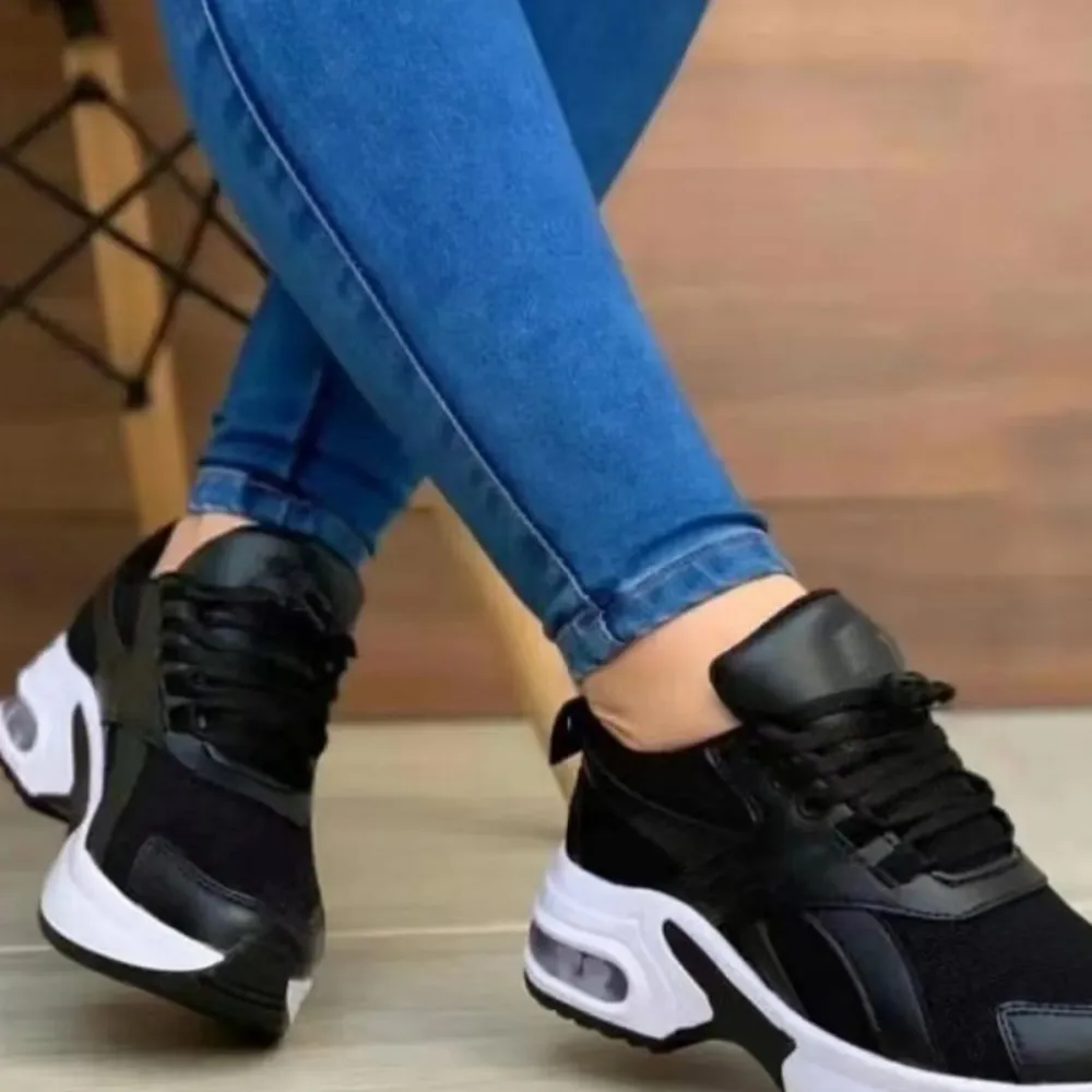 Versatile Lace-Up Round Toe Sneakers