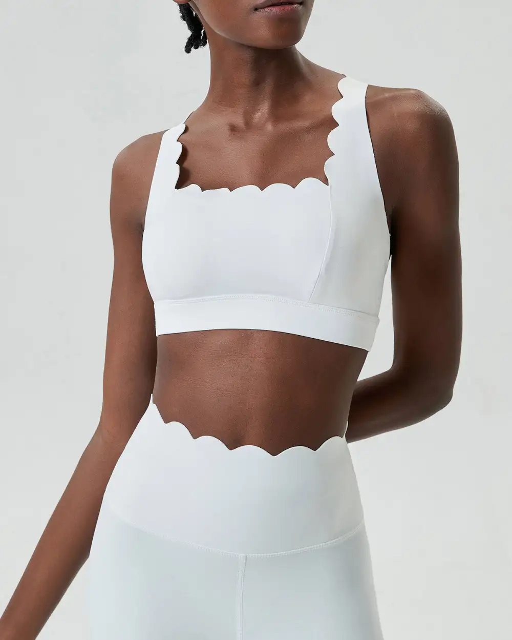 Sleek Dynamic Active Sports Bra