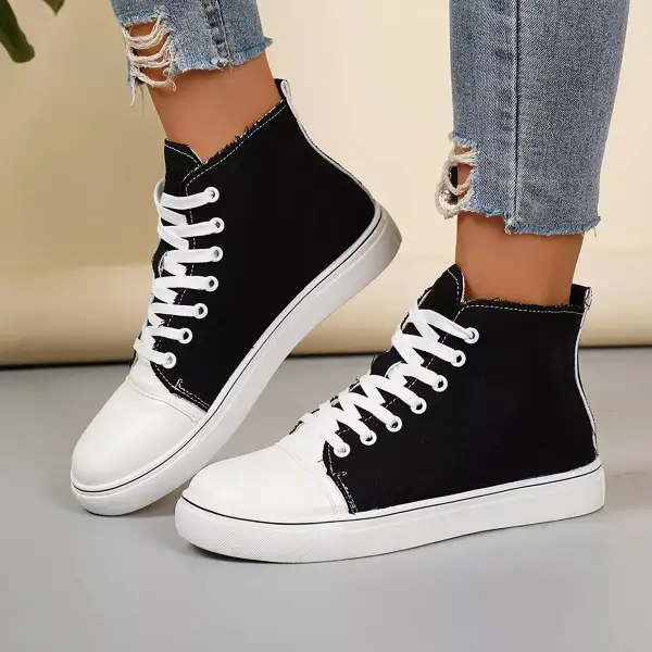 Lightweight Round Toe Lace-Up Sneakers