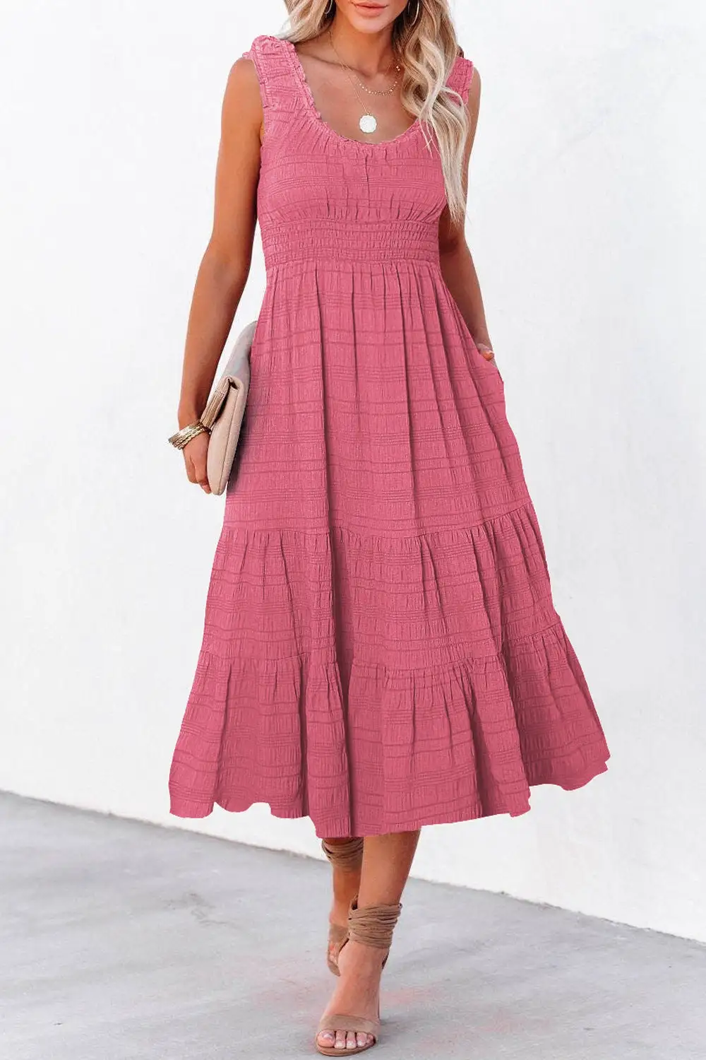 Gathered Detail Scoop Neck Midi Dress