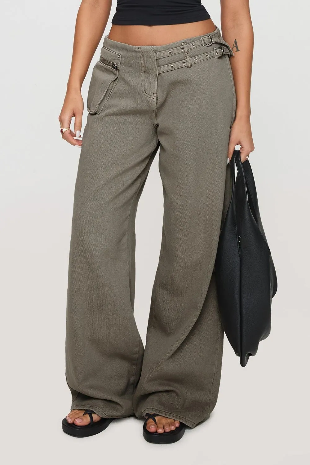 Pocket Detail Tiered Denim Jeans
