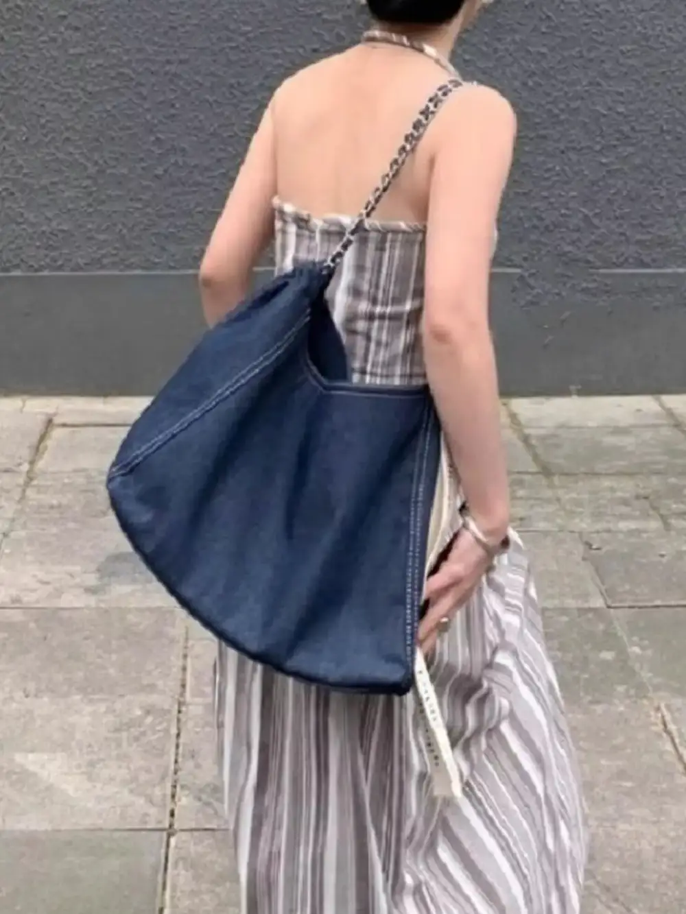 Chain Strap Tote Bag