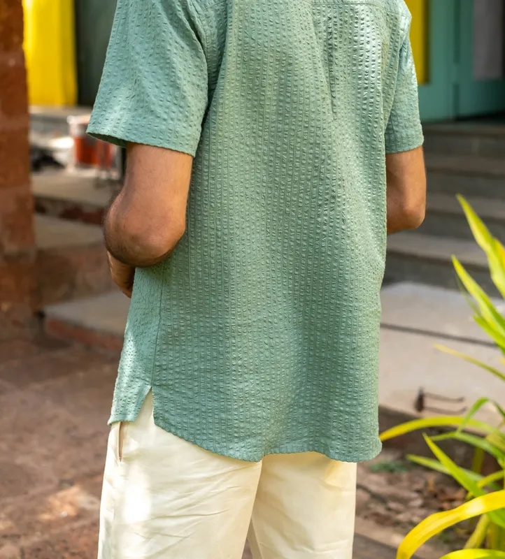 Sage Green Short Sleeve Seersucker Shirt