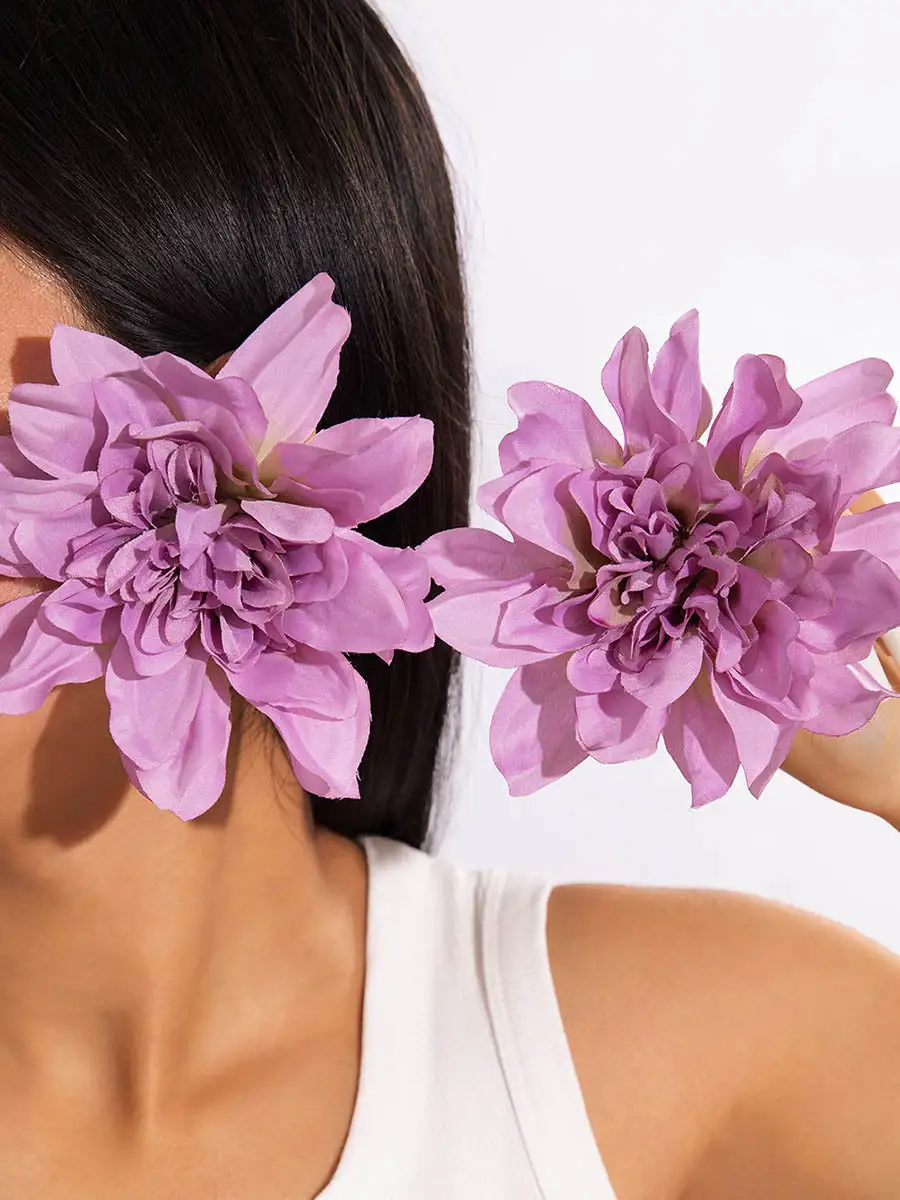 Chic Vintage-Inspired Drop Earrings