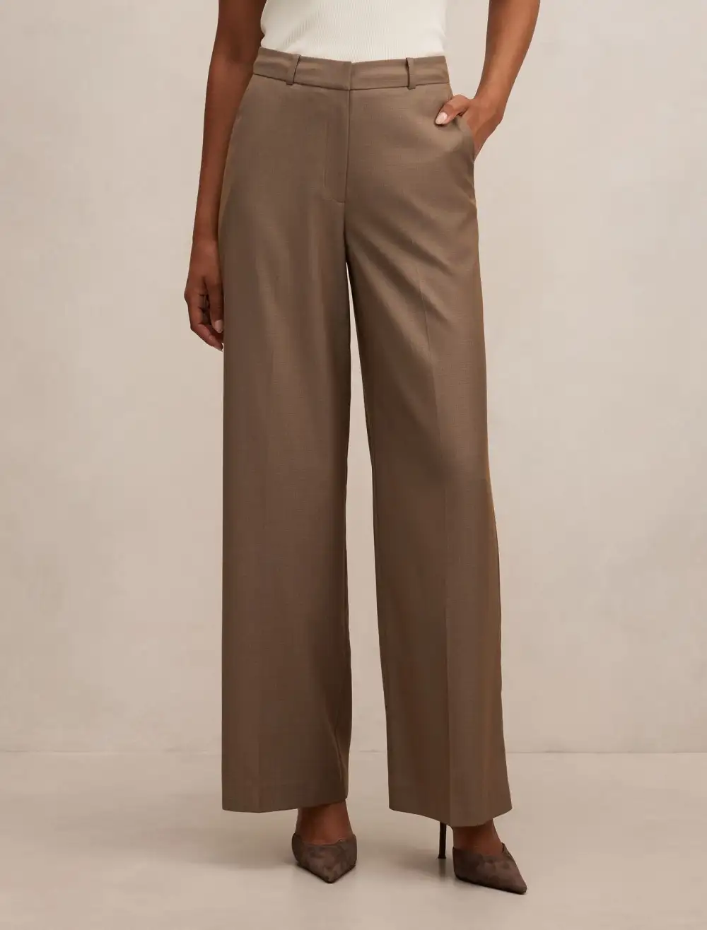 WOMEN'S PANTS