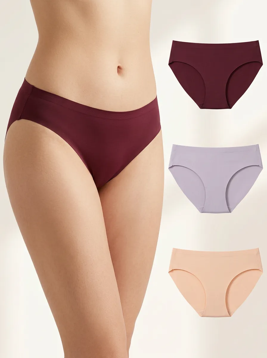 Women's Lightweight-Look Seamless Three-Pack Panties
