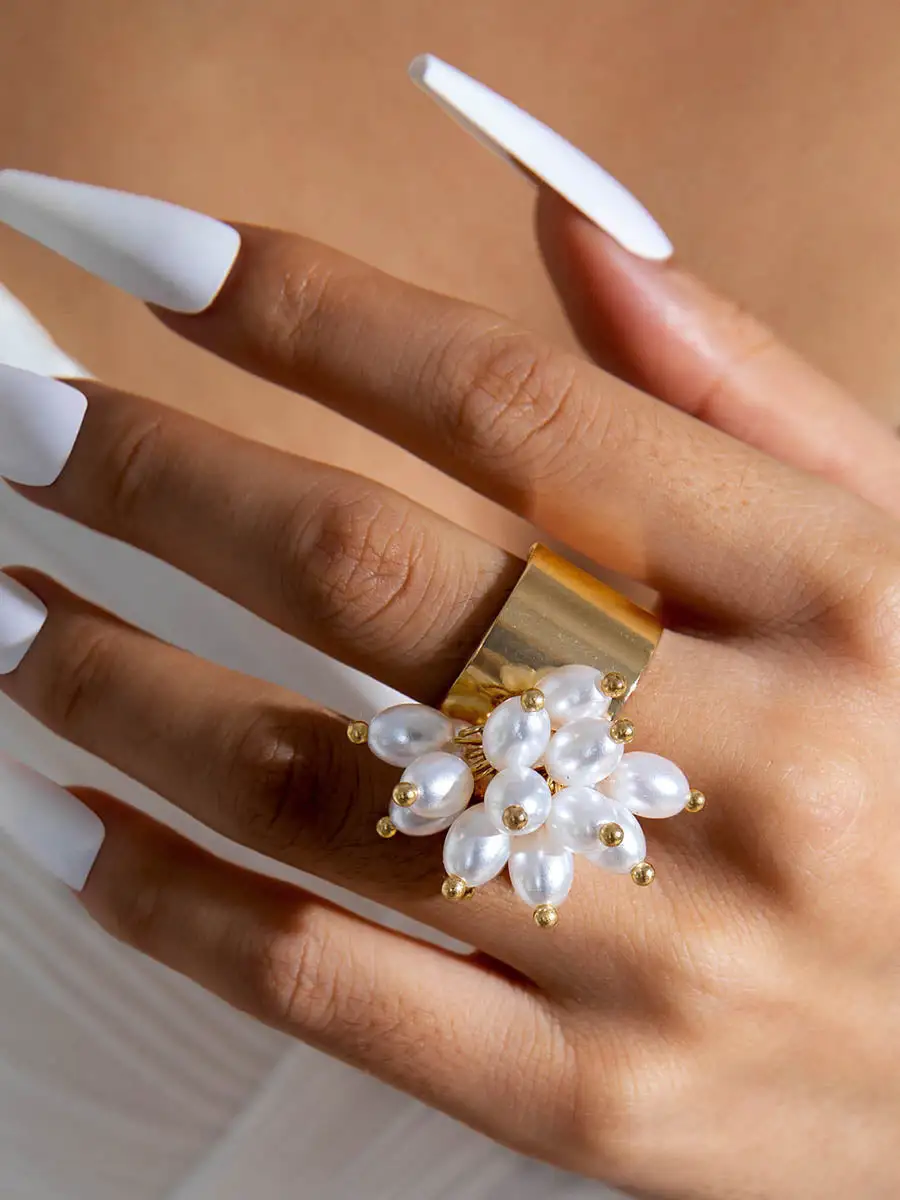 Sculptural Geometric Ring
