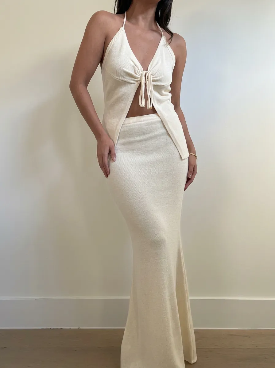 Women's Sexy Summer Beachwear Halter Tie-Front Knit Two-Piece Set