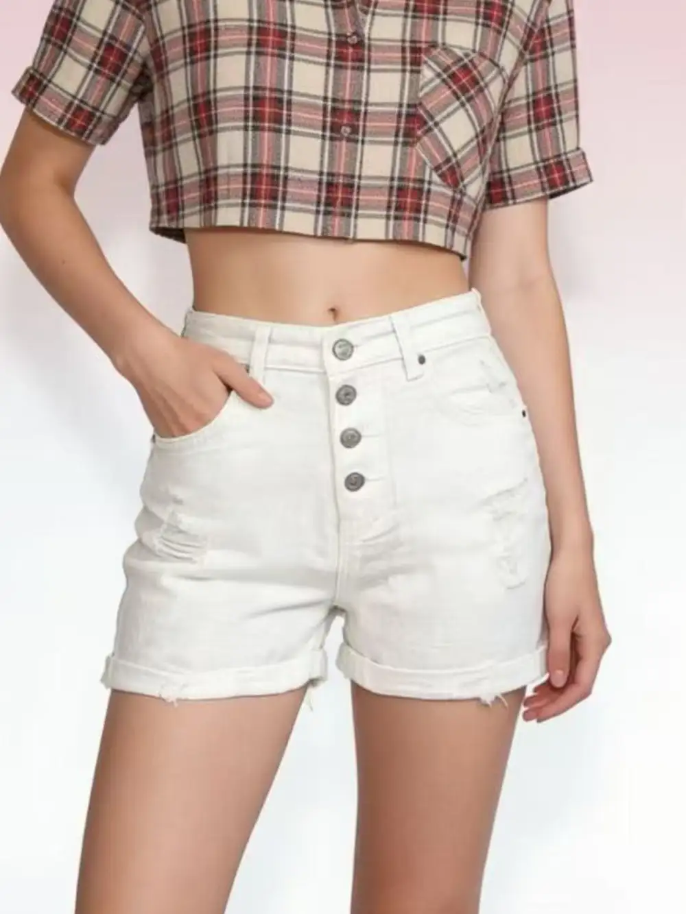 Casual Buttoned Raw Hem Distressed High Waist Shorts