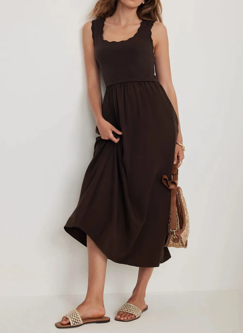 Casual Style Sleeveless Scallop Midi Dress