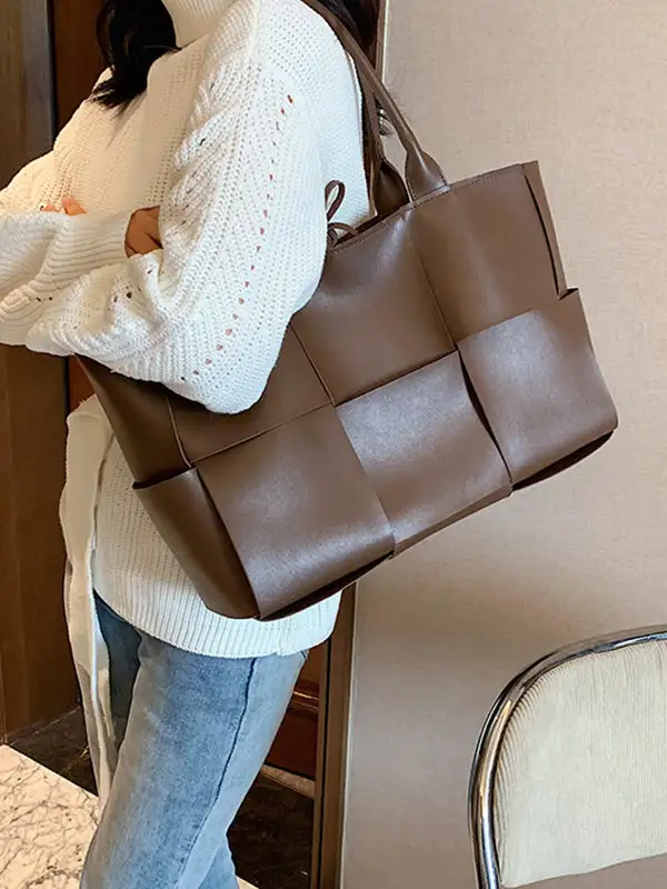 Practical Everyday Shoulder Bag