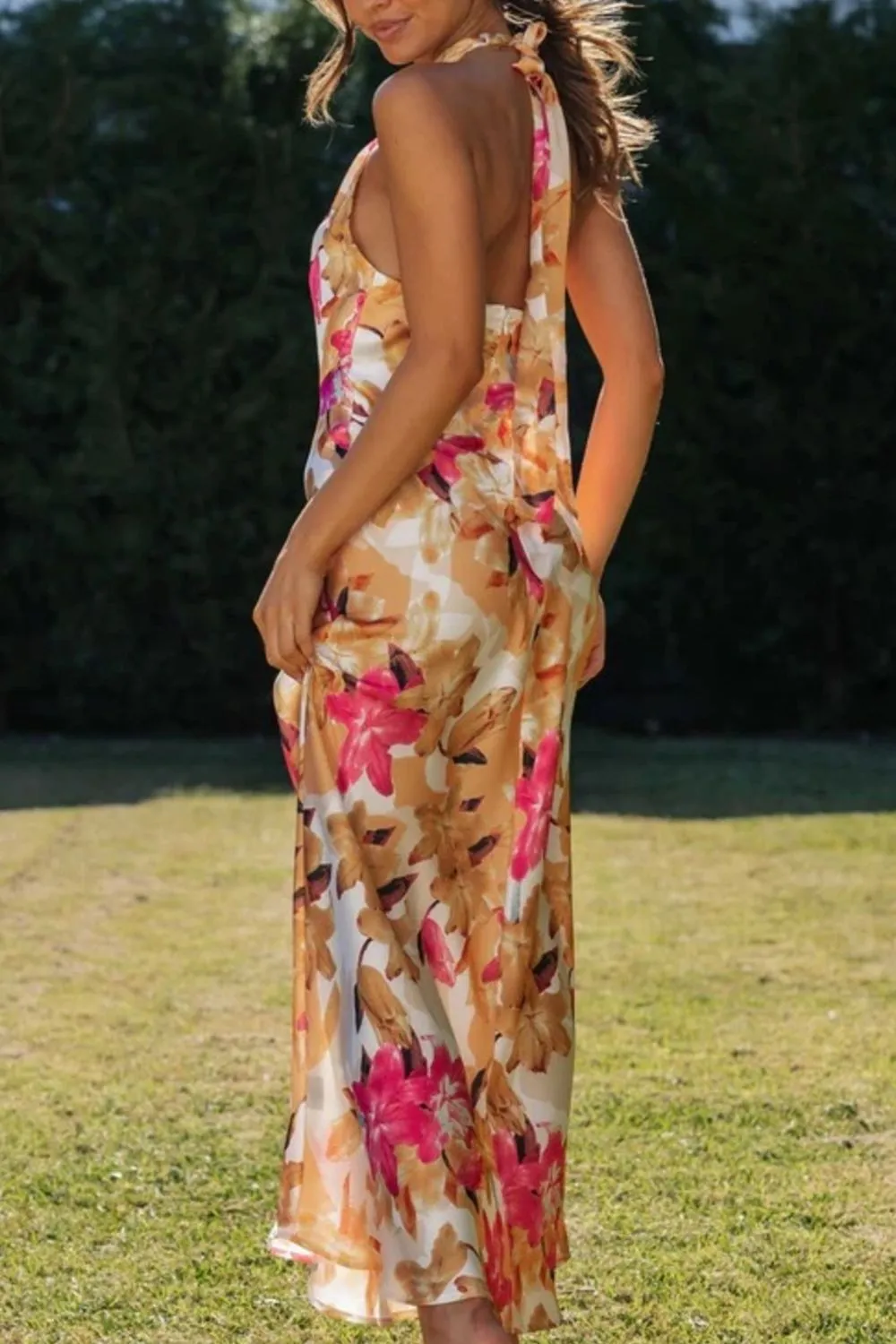 Lightweight Feel Floral Printed Maxi Dress