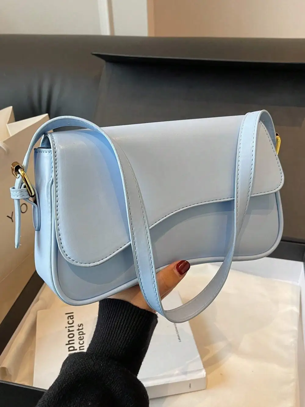 Single Shoulder Bag
