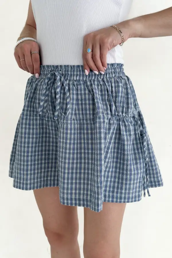 Plaid Drawstring Wide Leg Shorts