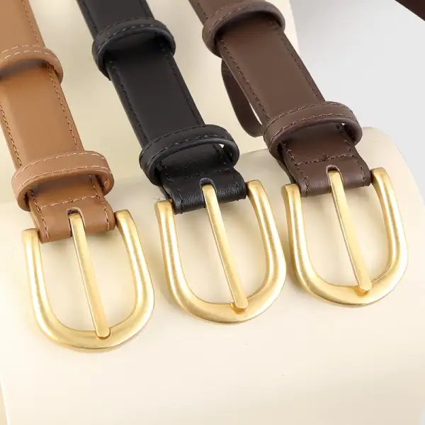 Clean Skinny Leather Belt with Golden Buckle