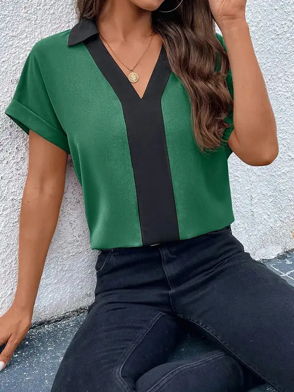 Relaxed Short Sleeve Contrast V-Neck T-Shirt