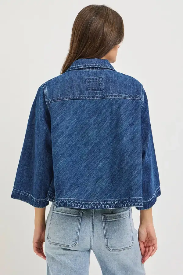 Double-breasted Flowy Cropped Jacket