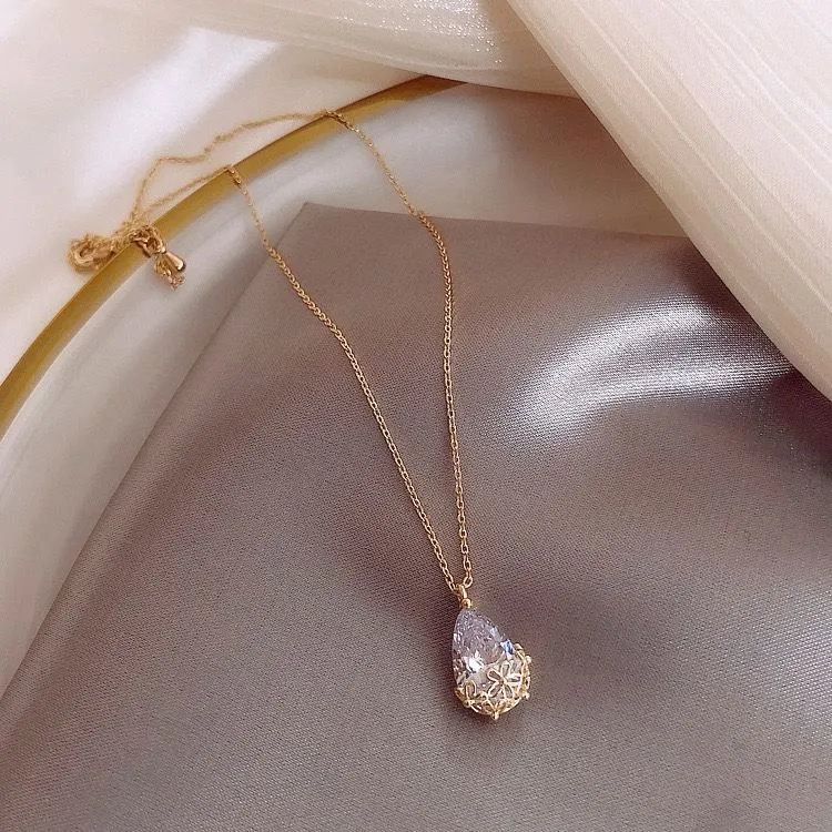 Stainless Steel Floral Adjustable Fashion Necklace