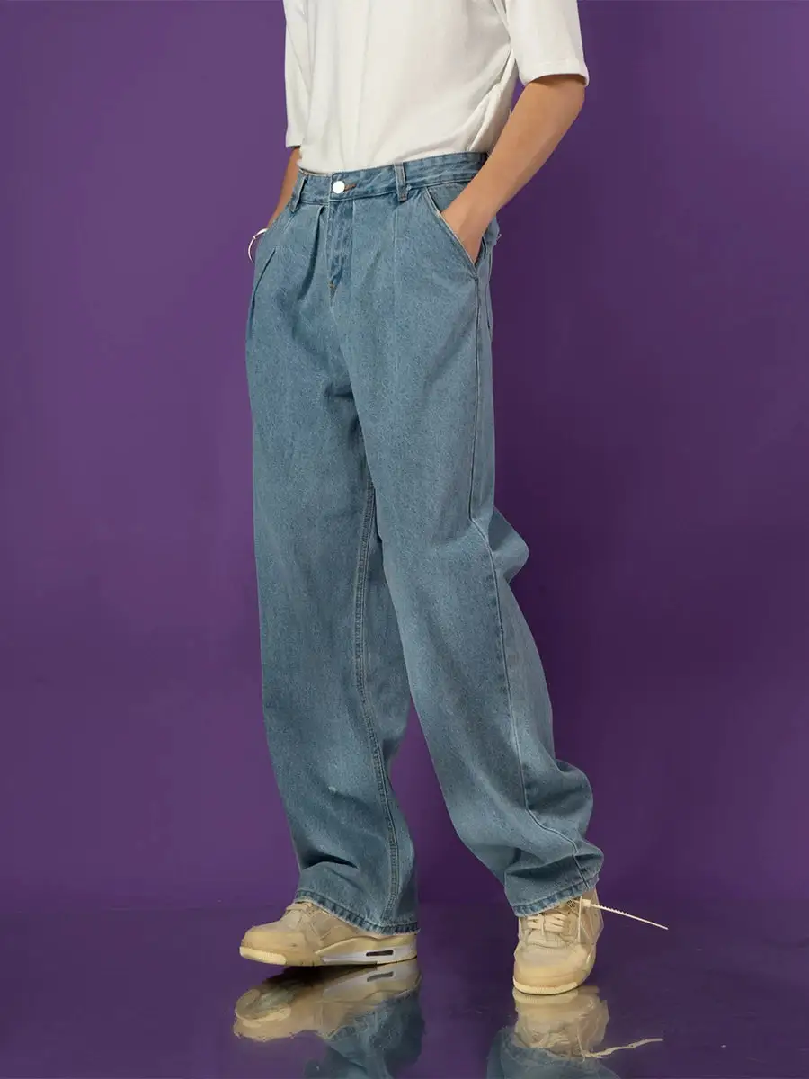 Cloudwash Pleated Barrel-Leg Jeans
