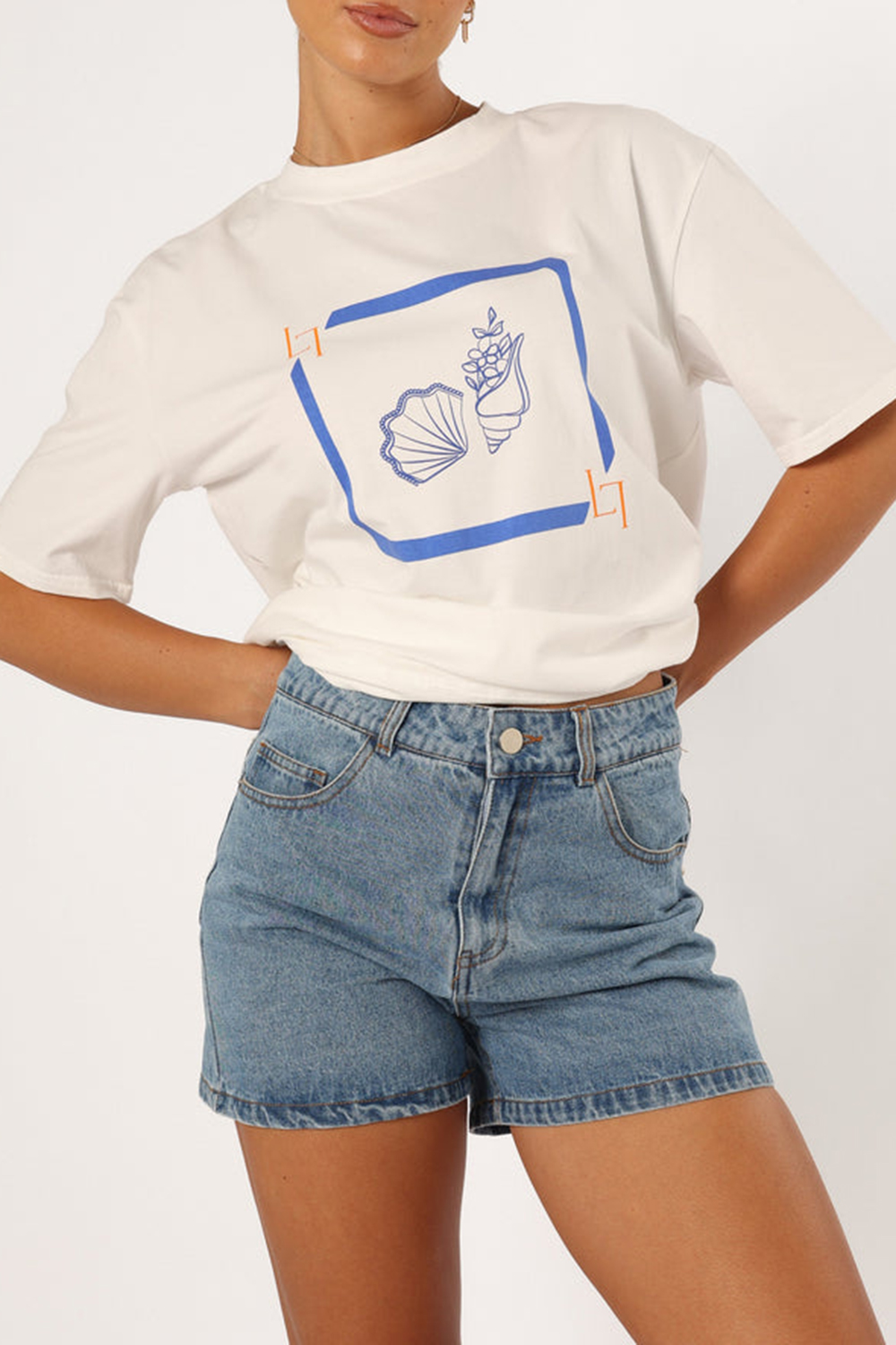 BY THE SEA TEE - WHITE