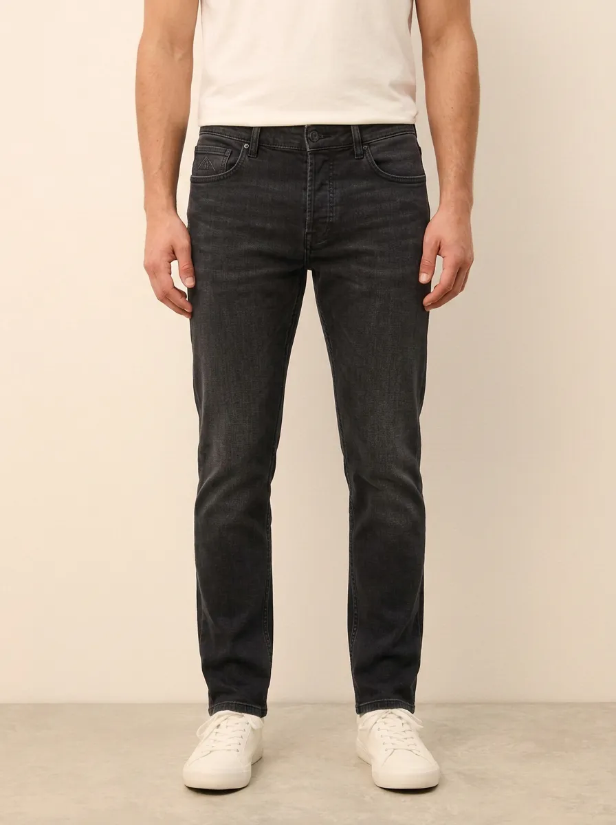 Men's Classic Weekend Washed Finish Stretch Denim Jeans