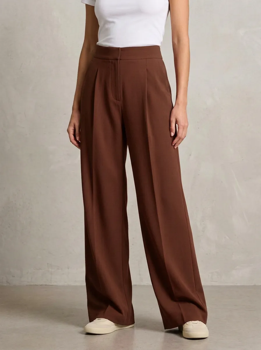 Refined Wide-Leg Pleated Women's Wide-Leg Pants