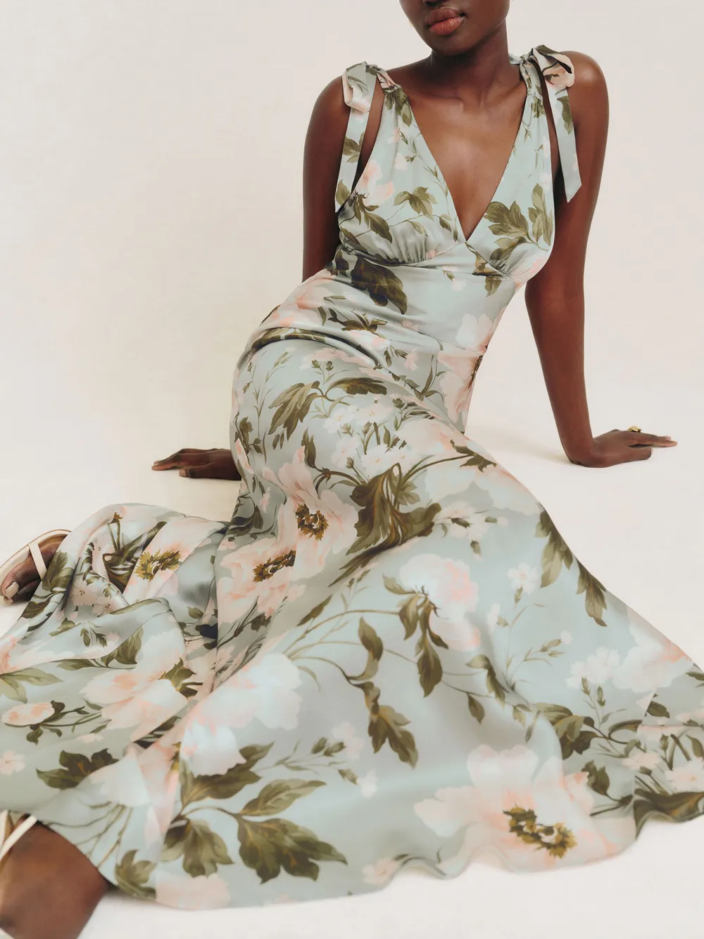 Elegant Style Satin Maxi Dress