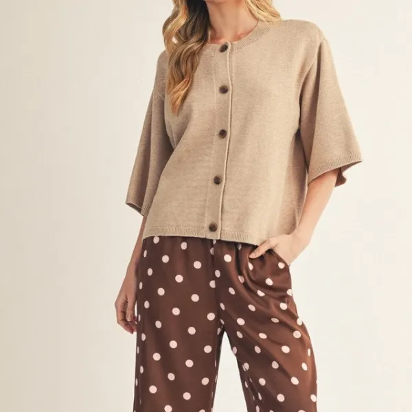 Button Front 3/4 Sleeve Top