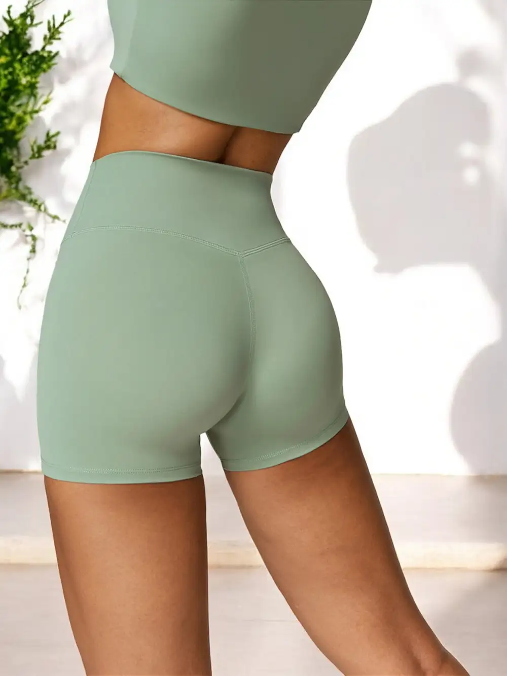 High-Waist Seamless Stretch Athletic Shorts