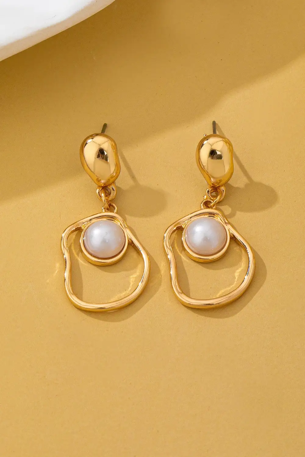 Abstract Molten Pearl Drop arrings