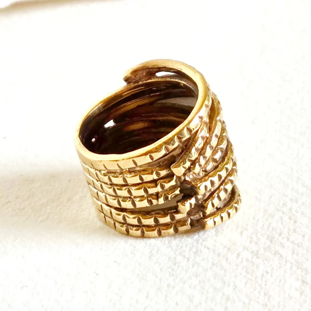 Classic Textured Ring