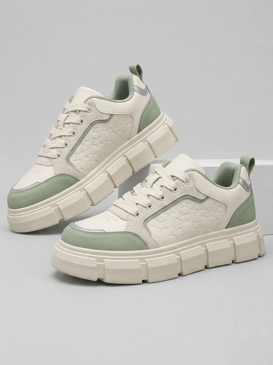 Men's Star Embossed Skate Shoes