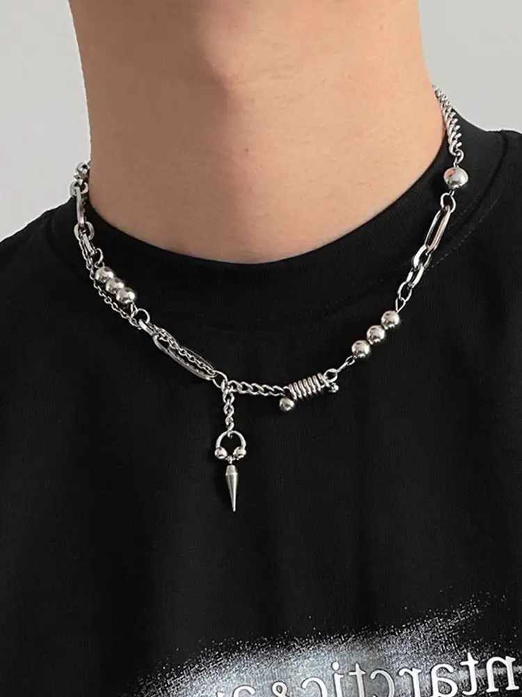 Fashion Punk Rivet Pendant Necklace