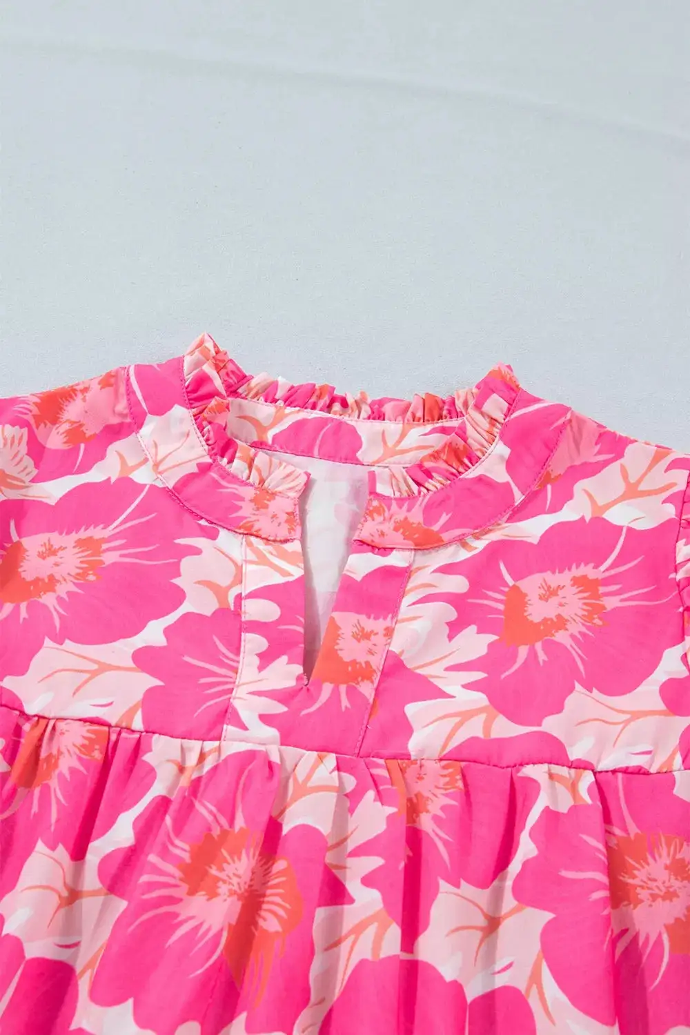 Relaxed Short Bubble Sleeve Floral Blouse