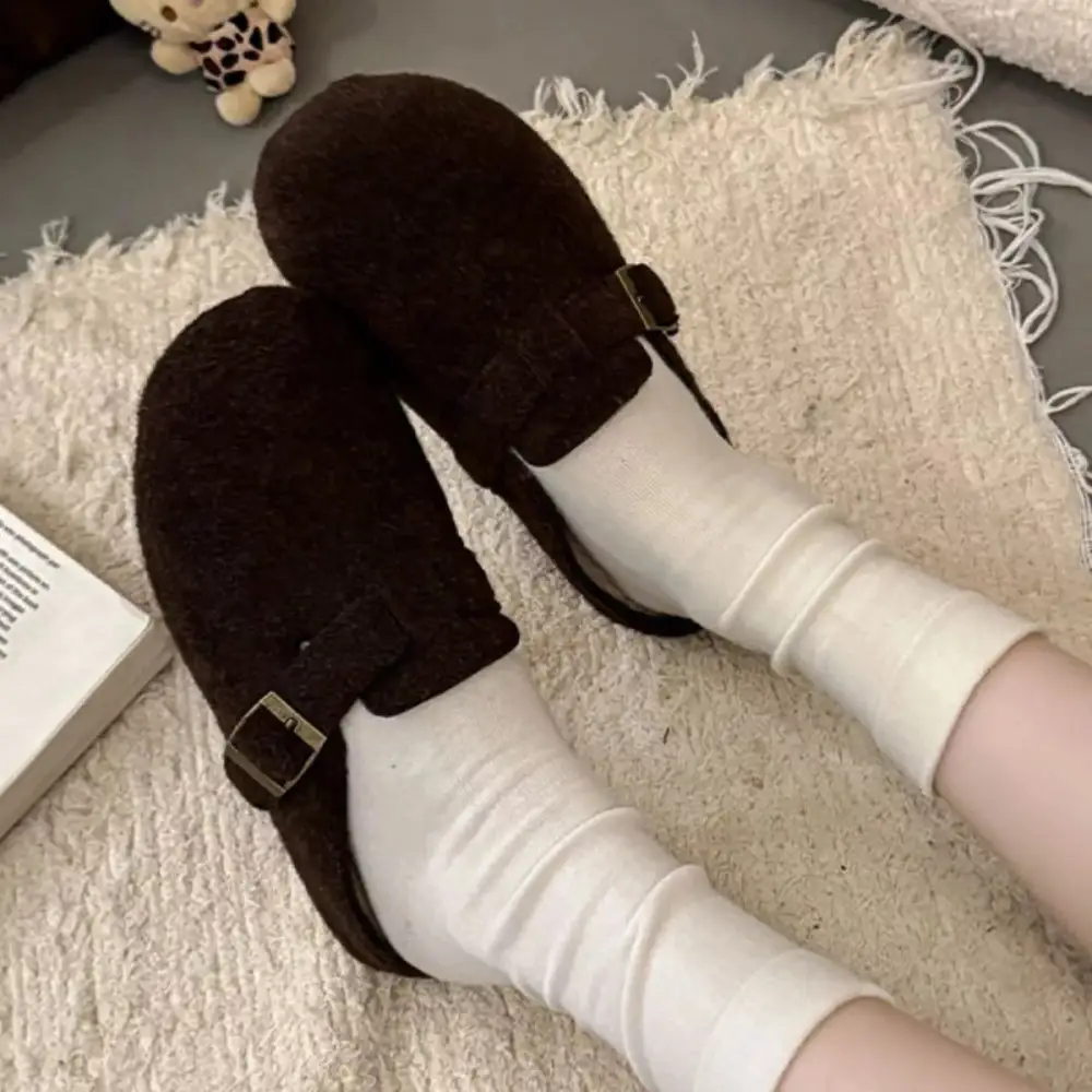 Buckle Decor Round Toe Slippers