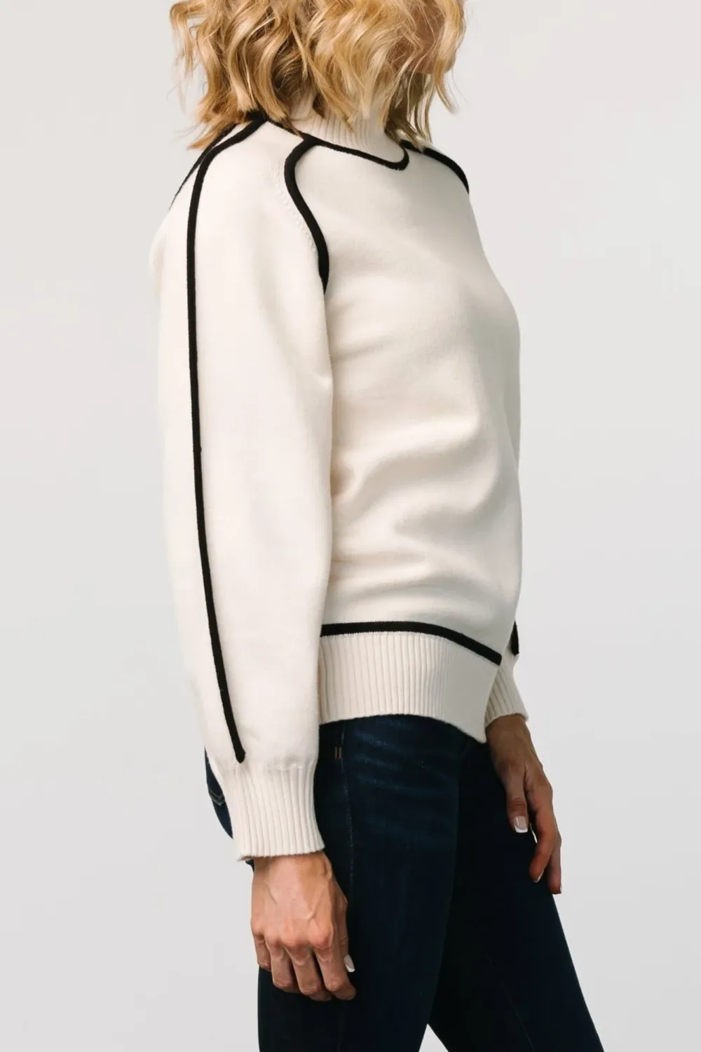 Mature Intellectual Temperament High-Neck Top